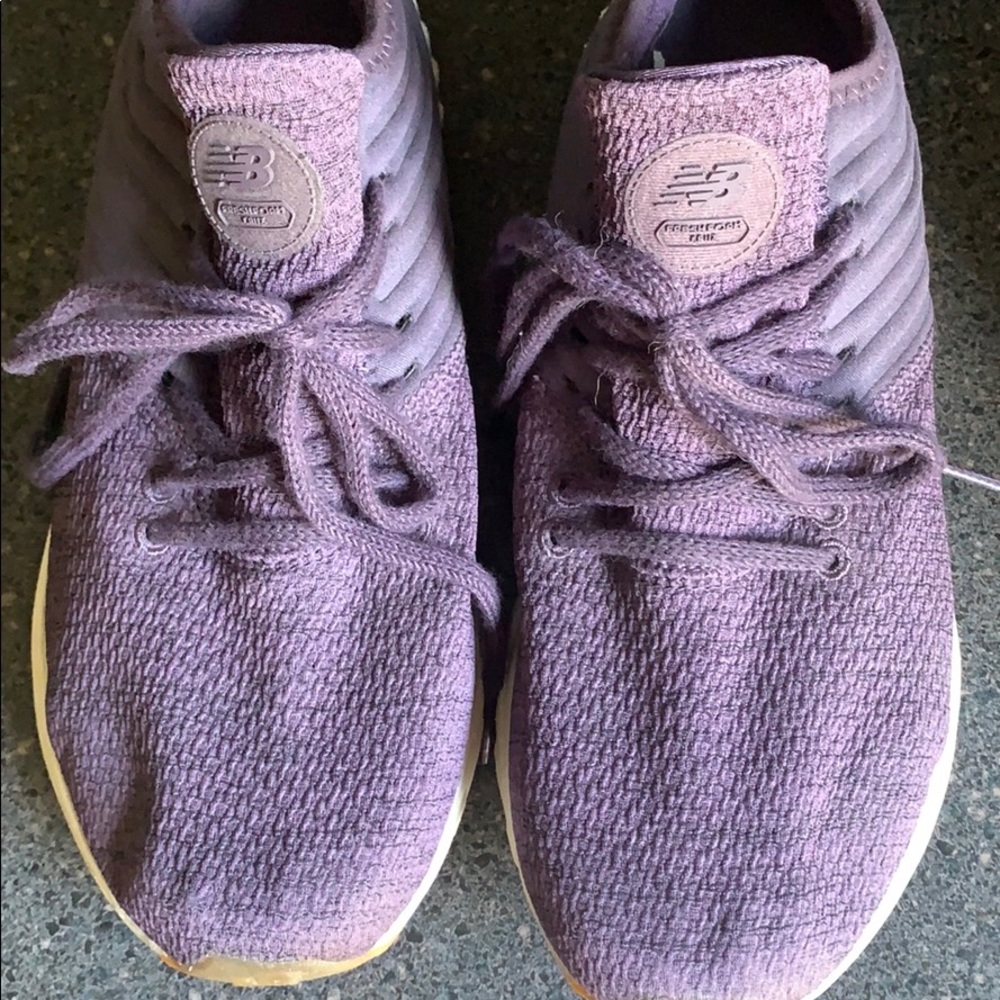 New Balance Freshfoam Cruz Women’s Sneakers Size 9